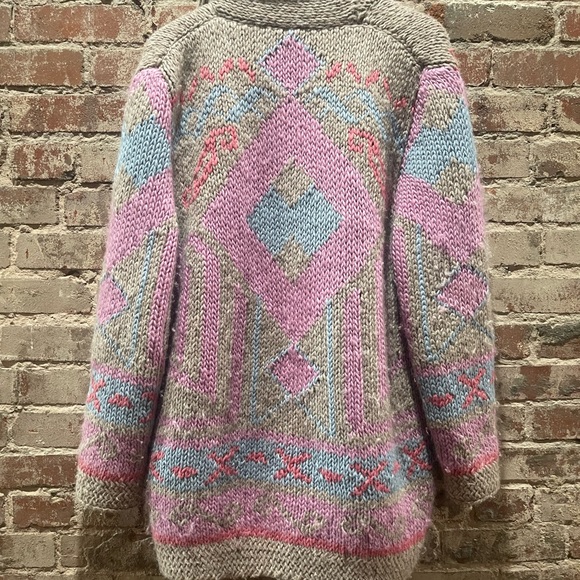 Angela Campos de Morris HandKnit Mexican Sweater - Picture 7 of 10